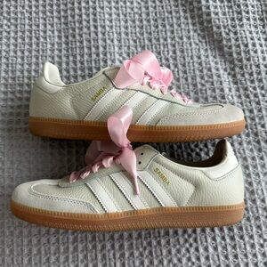 Adidas Samba OG Beige/White Sneakers (Women’s 9)